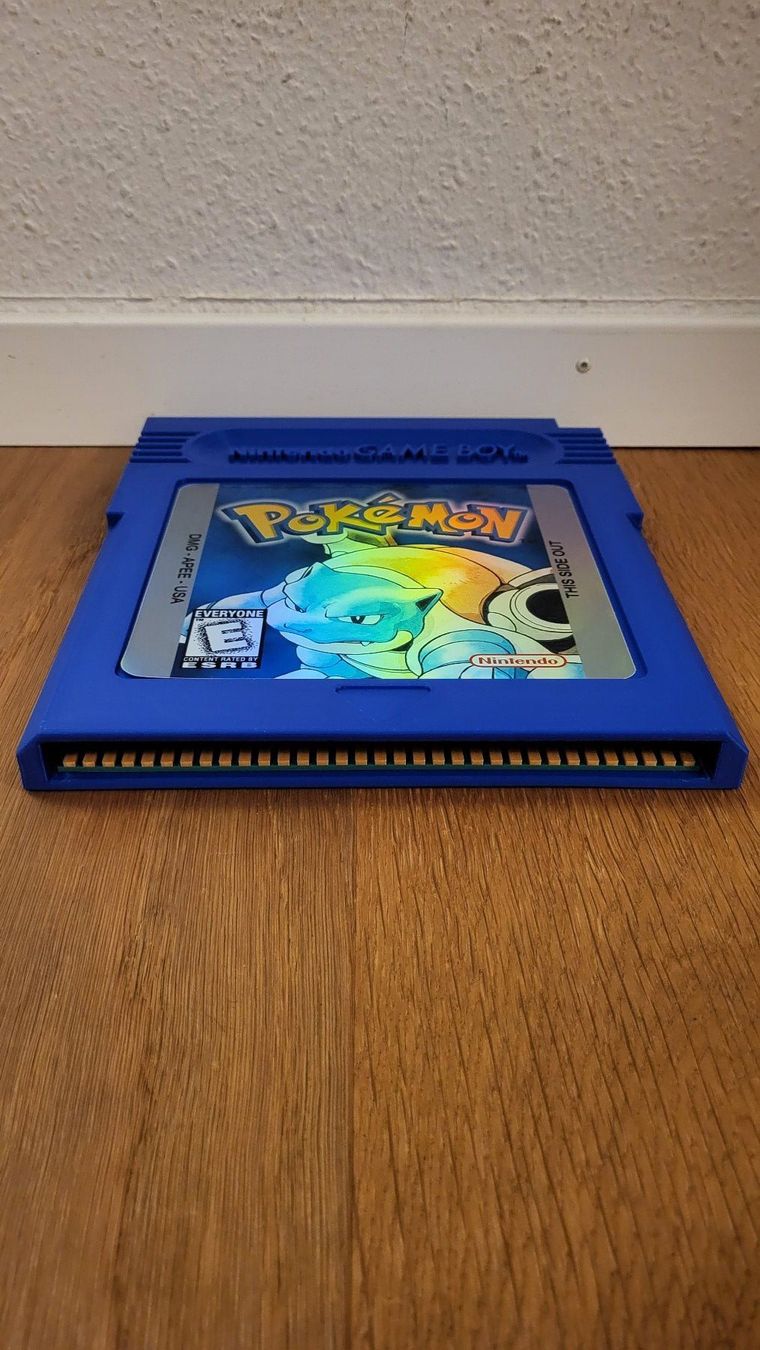 Nintendo Giochi: Game Boy Wandbild XXL Pokemon Blau – Usato da Münsingen venduto da Heroism2010 2