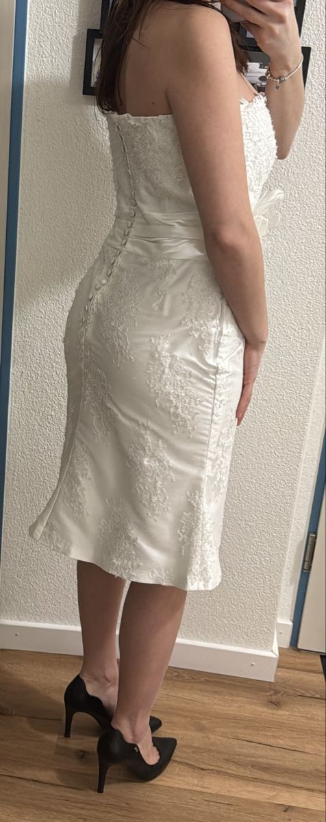 Vestiti: Mary's Couture – Nuovo (secondo la descrizione) da Mägenwil venduto da flo_jm5h 1