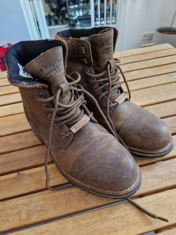Scarpe da donna: Motorradstiefel Damen Gr. 39 – Usato da Liesberg Dorf venduto da xHellsKeksx