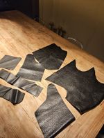 Schwarzes Lederreste-Set - ideal zum Basteln 😊