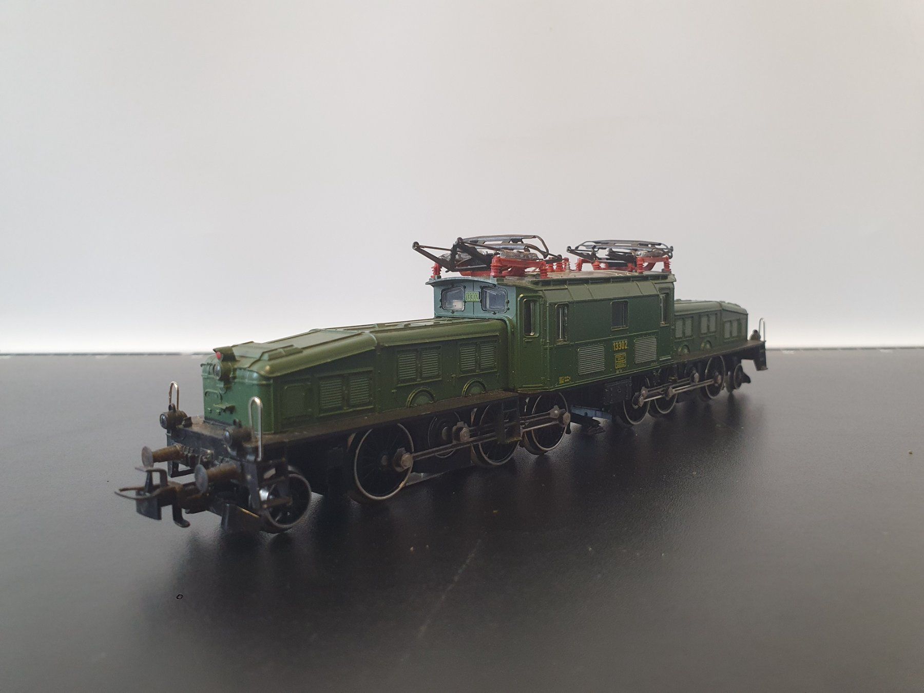 Märklin Modellini di ferrovie: MÄRKLIN: SBB KROKODIL GRÜN – Usato da Biglen venduto da taunus82 3