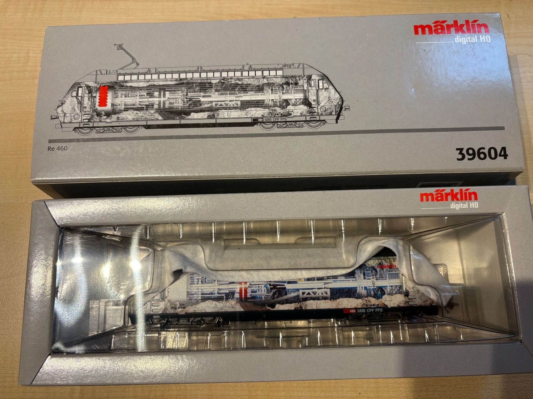 Märklin Modellini di ferrovie: Maerklin 39604 Re460 – Nuovo e nell'imballaggio originale da Corcelles Payerne venduto da Pierre66 8