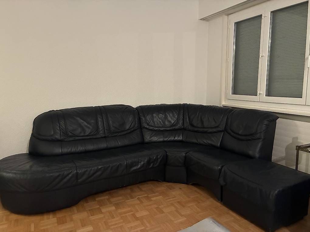 Divani: Canapé Cuir Noir – Usato da Sion venduto da em1_2wkw