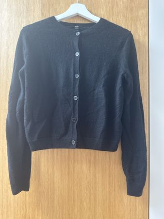 UNIQLO Cashmere black cardigan size M