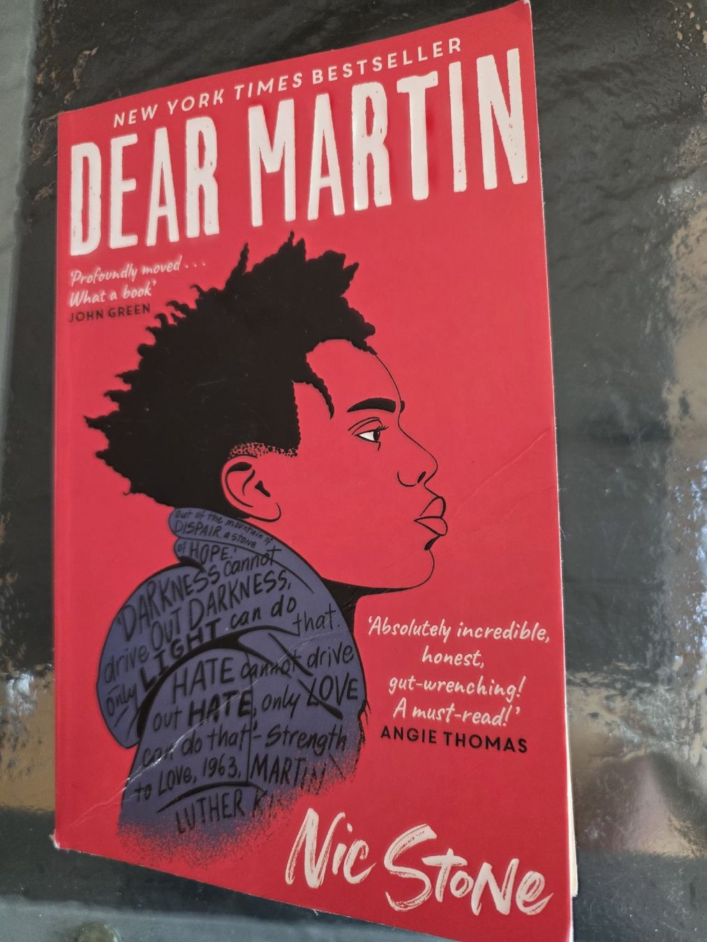 Livres: Buch "Dear Martin" von Nic Stone – D'occasion à Spiegel b. Bern par Power
