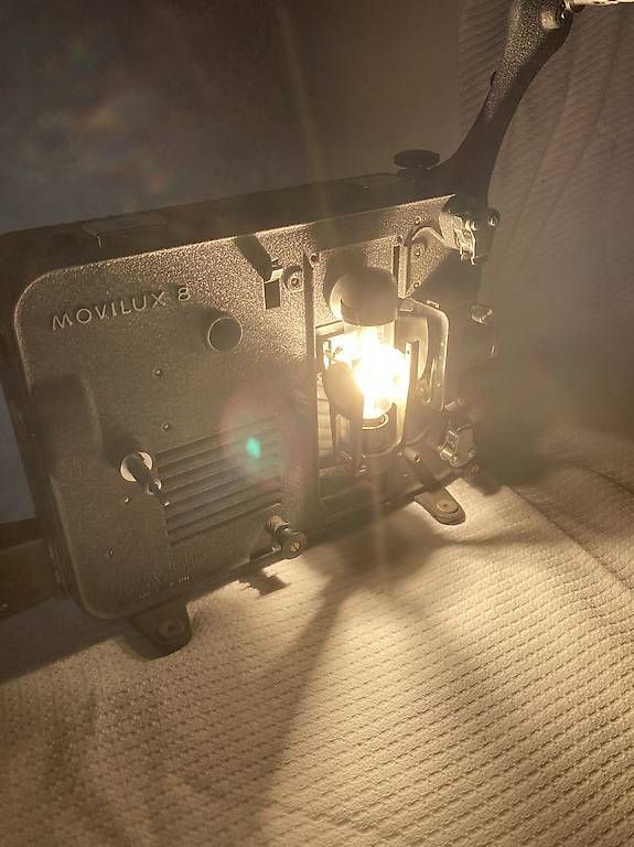 Proiettori: Vintage projecteur – Usato da Neuchâtel venduto da pet_t7ks 4