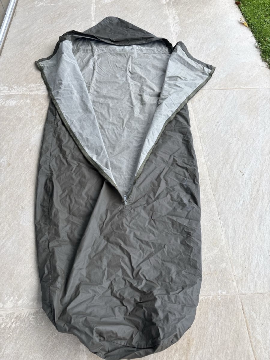 Sacchi a pelo: Schweizer Militär Schlafsack – Usato da Rorschacherberg venduto da Beachandsnow