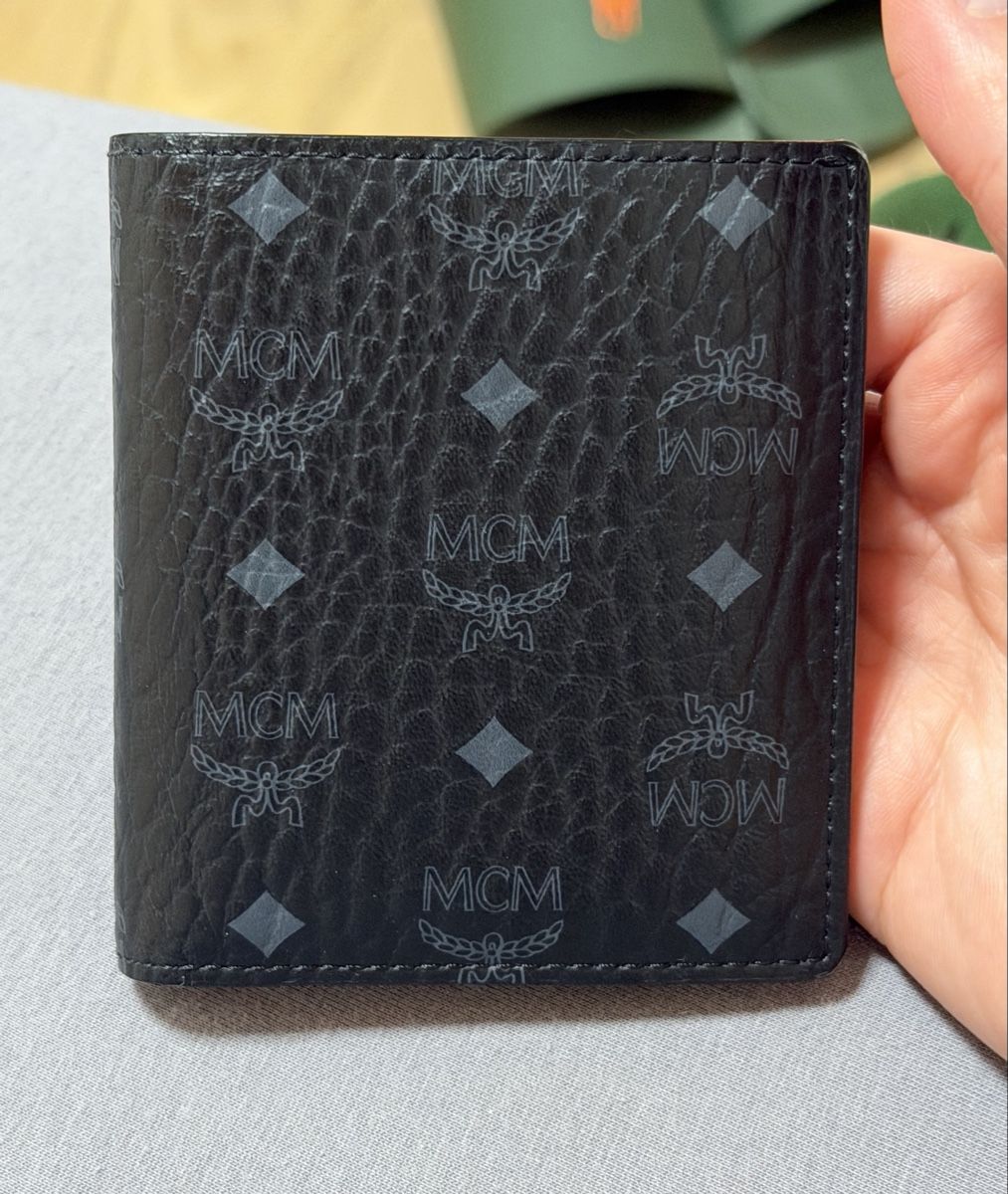 Mcm Portafogli: MCM Portemonnaie  – Usato da Tann venduto da lukas_zh06