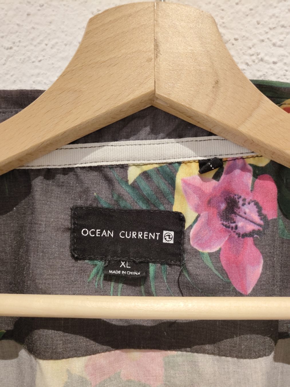 Camicie: Blumen-Hemd – Usato da Russikon venduto da noraarya 1