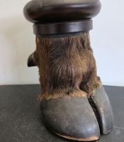 Aschenbecher, der aus dem Huf eines Kaffernbüffels