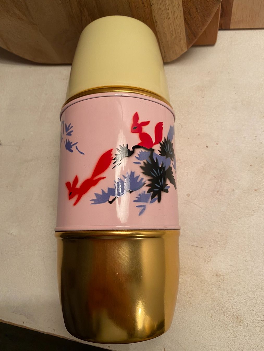 Bottiglie: Antike, zauberhafte Thermosflasche – Usato da Stetten SH venduto da bijoux18 2
