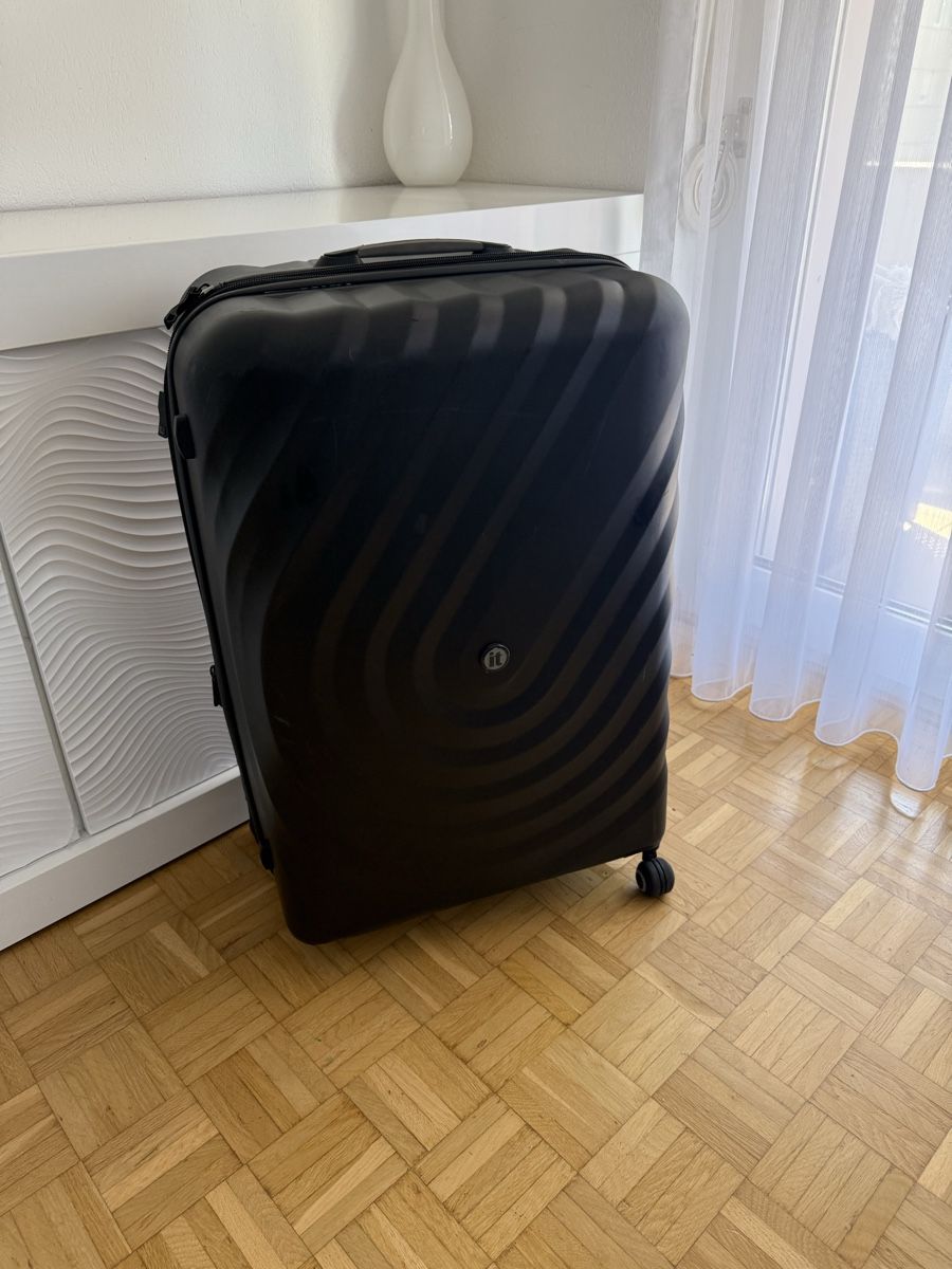 Reisekoffer: Koffer  – Gebraucht aus Gossau SG von cuk_fyc6