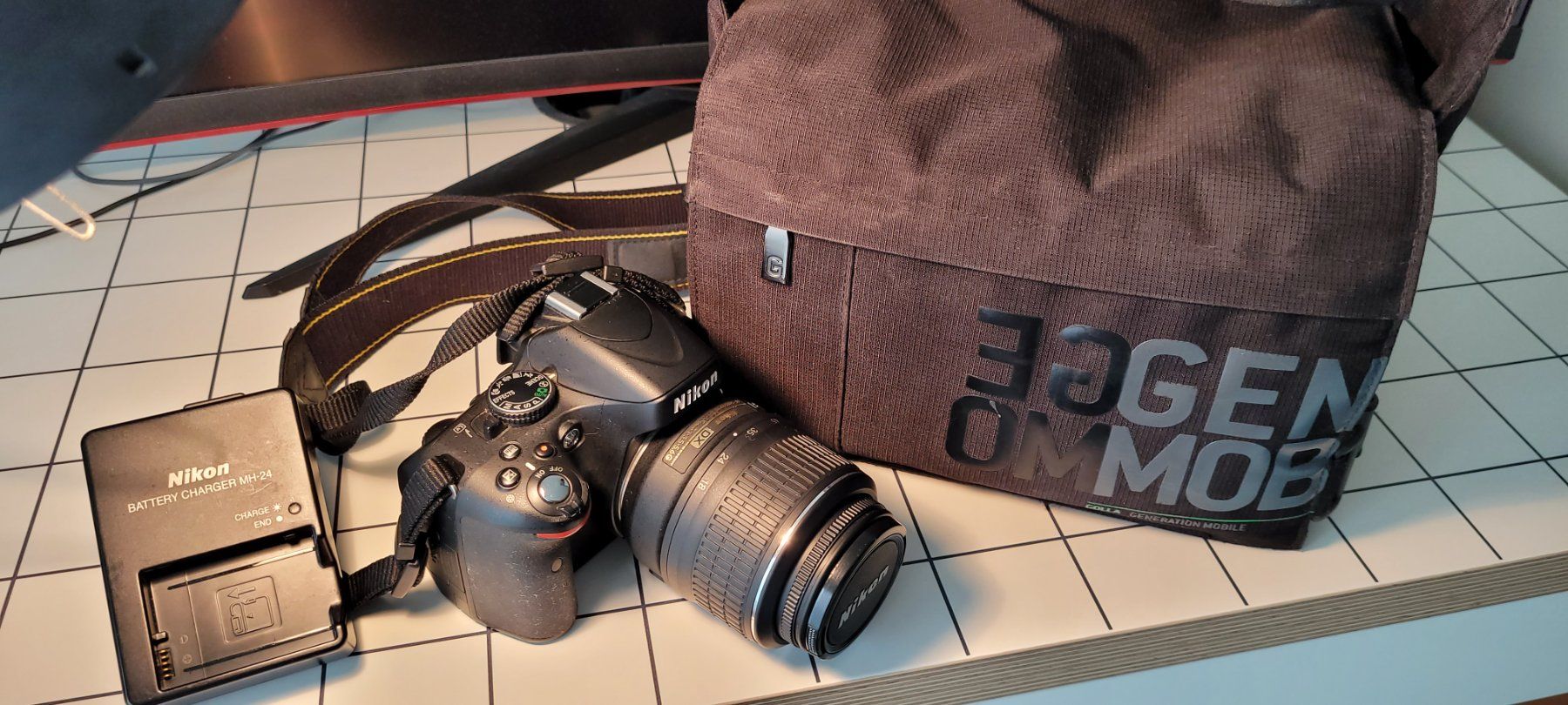 Nikon Kamera: Nikon D5100 16.2MP Digitale SLR Kamera – Gebraucht aus Rüschlikon von  2