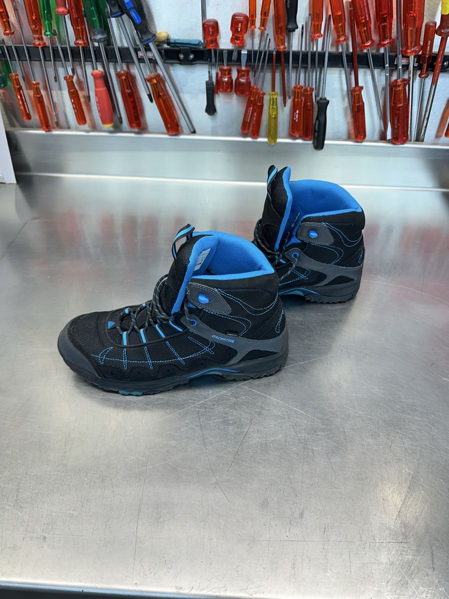 Dachstein Scarpe da uomo: Dachstein Wanderschuhe schwarz blau – Usato da Schwende venduto da weesli 1