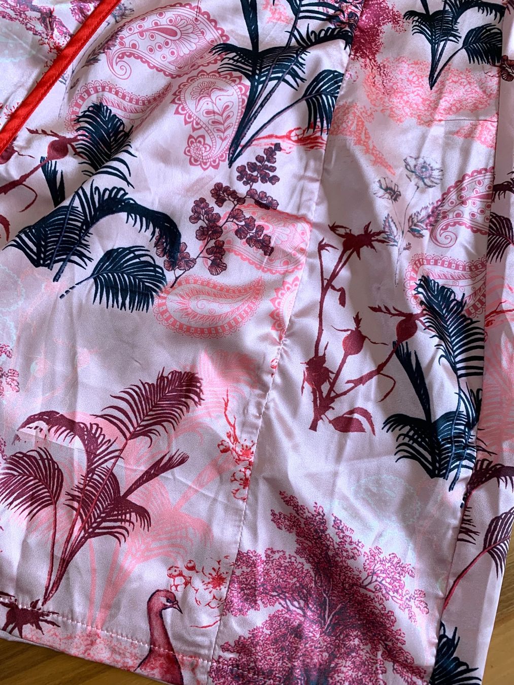 Robes: PRETTY LITTLE THINGS Satinkleid Grösse 34 **NEU** – Neuf avec emballage d'origine à Meiringen par snahhanssnah 4