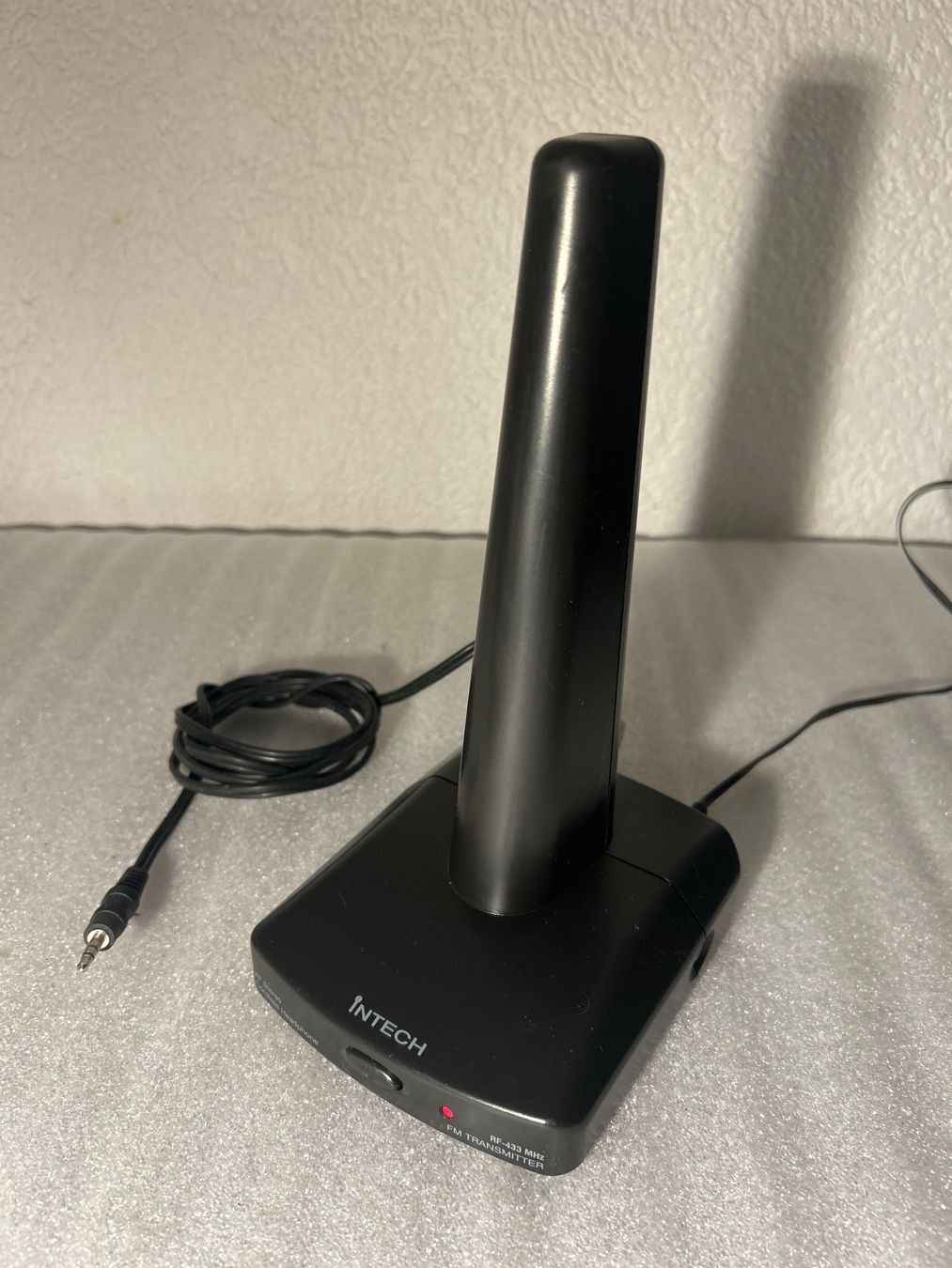 Radiocomunicazione: Intech FM Transmitter Antenne - Schwarz – Usato da La Chaux-de-Fonds venduto da jacq_LaTsch0 1