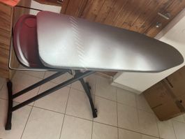 Bügeltisch LAURASTAR 136 cm neuwertig