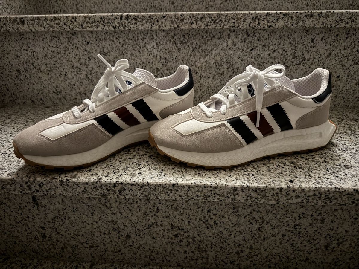 Adidas Scarpe da uomo: Adidas Retropy , Top Zustand,  42 2/3 – Usato da Jegenstorf venduto da AdriBe91