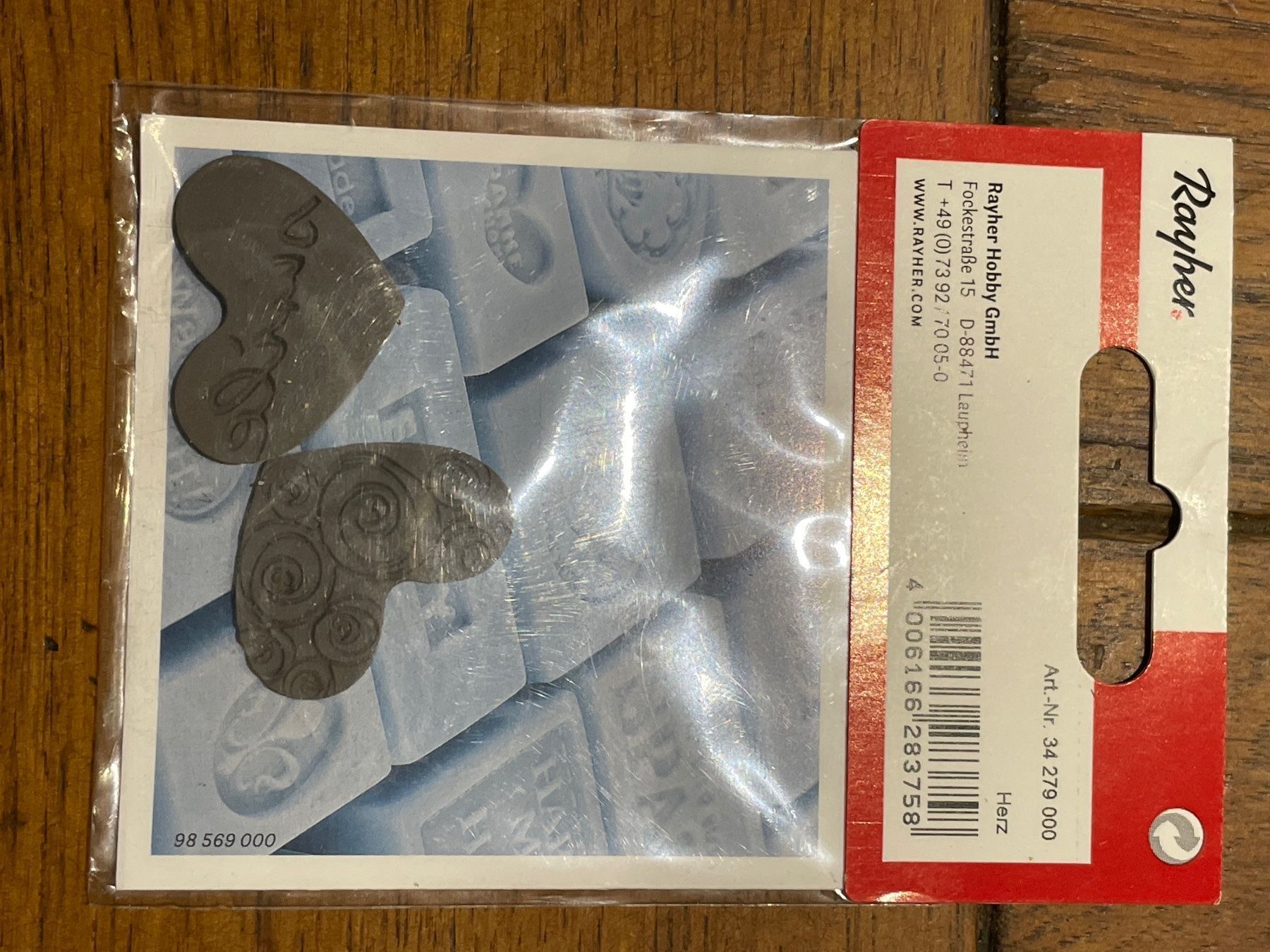 Teglie da forno: Motiv eingiessen seife motif savon – Nuovo e nell'imballaggio originale da Lajoux JU venduto da Briard0 1