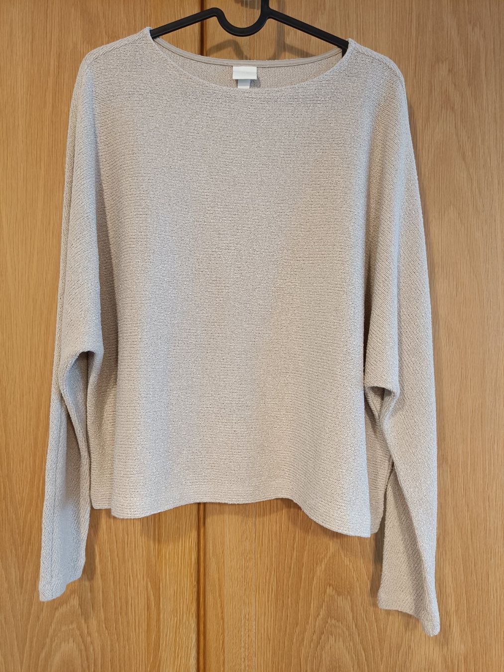 H&M Pulls & Sweat-shirts: H&M Feinstrick Pullover beige M – D'occasion à Zürich par Atelier.Second