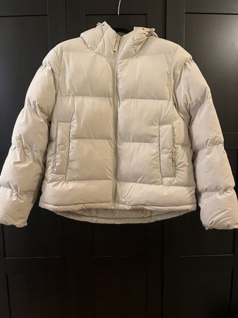 Doudoune C&A femme, taille m, couleur crème, hiver