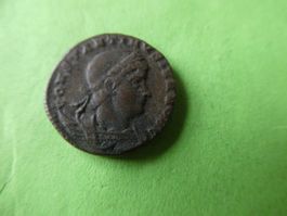 uralte Bronzemünze 17 mm     3.12 g