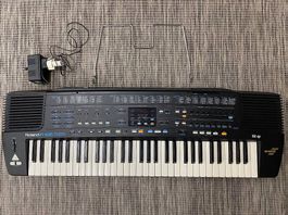 Roland E66 Intelligent Synthesizer