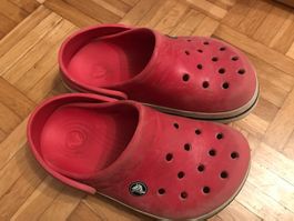 Badeschuhe von Crocs Grösse 32/33 (J1)