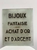 Werbetafel aus Glas in Art Deco-Schrift/Stiel