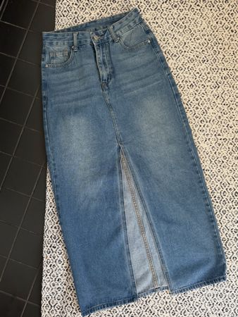 Denim Maxi Skirt with Front Slit - Y2K Style - Size S