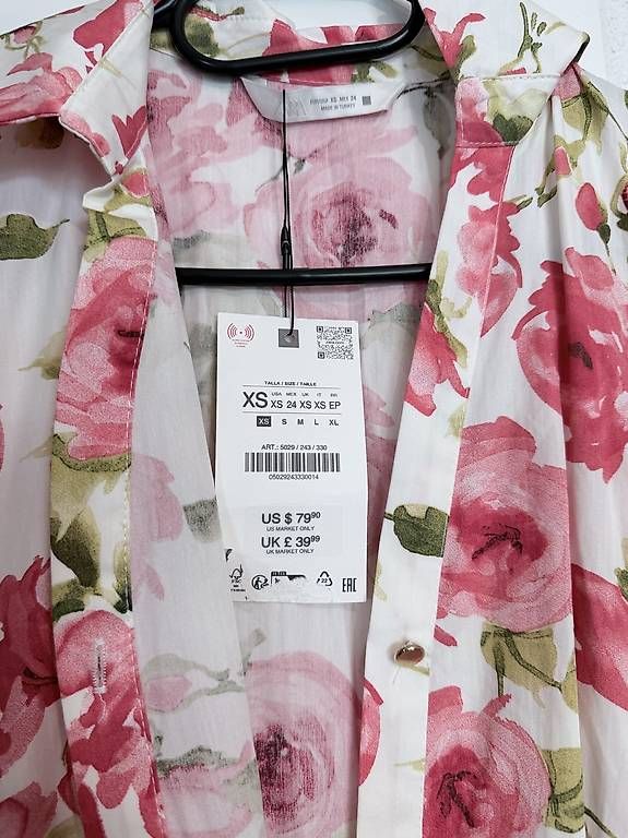 Zara Robes: Neu kleid ZARA – Neuf avec emballage d'origine à Bern par men_cl8x 1