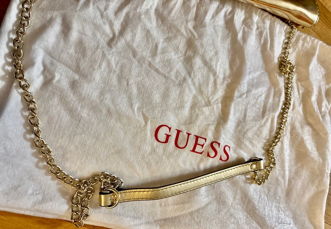 Guess Borse da donna: NEU Goldene GUESS Abendtasche im Envelope-Stil – Nuovo (secondo la descrizione) da Zurich venduto da MX1000 3
