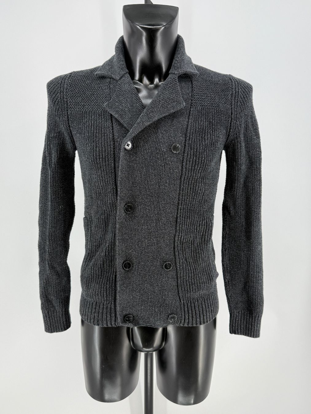 H&M Maglioni & Felpe: Strickjacke Gr. XS von H&M – Usato da Auenstein venduto da moin.