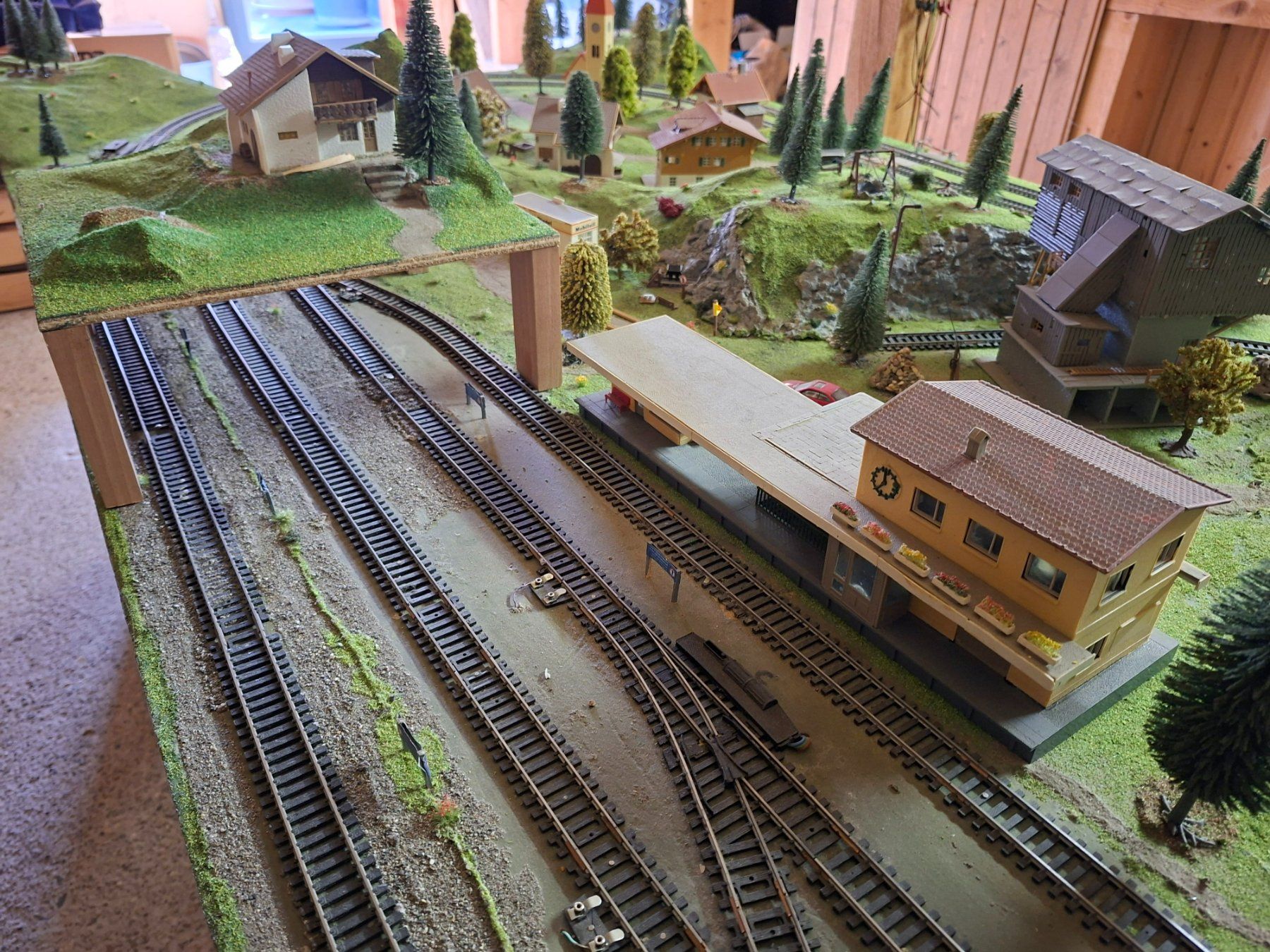 Lima Modelleisenbahnen: Modeleisenbahn HO Lima – Gebraucht aus Doppleschwand von Angla 4