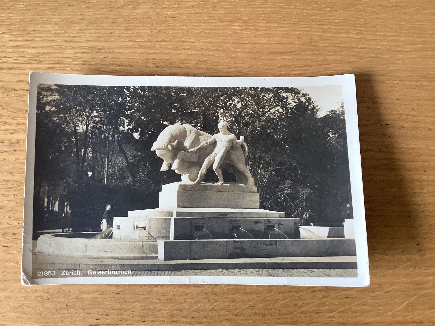Cartoline postali: Geiserbrunnen Zürch – Usato da Bassersdorf venduto da F-104fan
