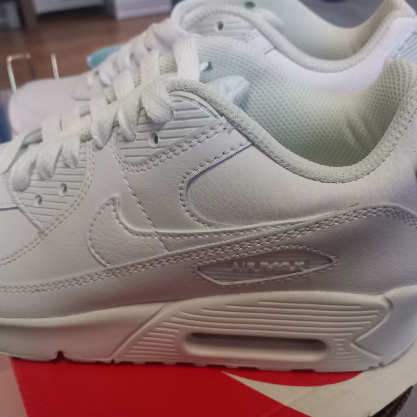 Nike Scarpe da donna: Nike Air max 90 LTR weiss gr.36 – Nuovo e nell'imballaggio originale da birmensdorf zh venduto da ant_7y8m 2