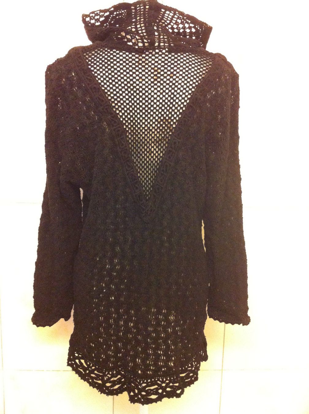 Maglioni & Felpe: Vintage Damen Pullover Patchwork Chenille Spitze schwarz L – Usato da Zürich venduto da rar_b2y9 6
