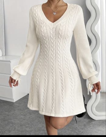Strickkleid cremefarben S NEU