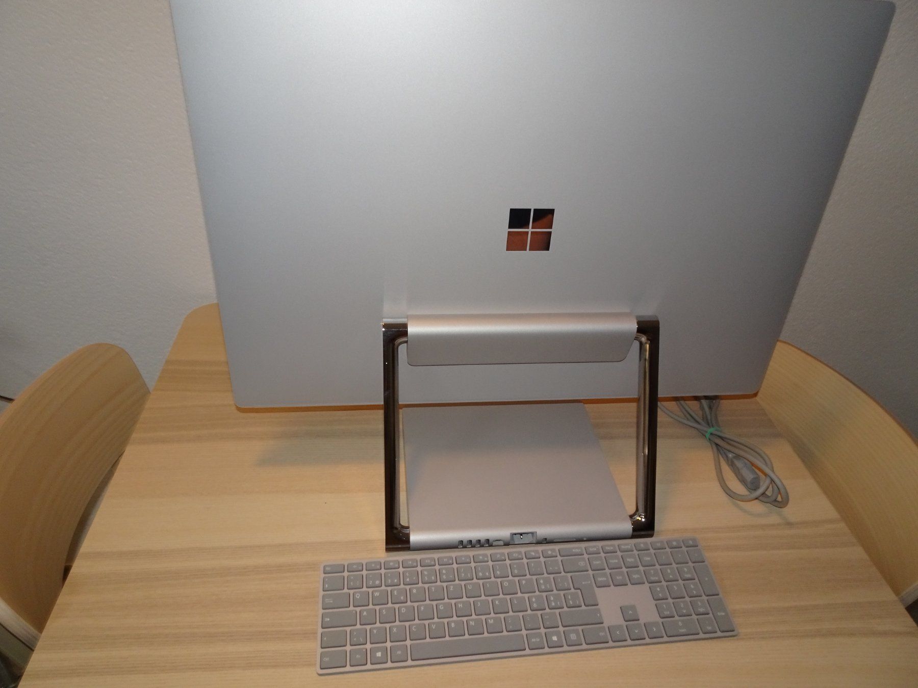 PCs: MICROSOFT SURFACE STUDIO ALL IN ONE PC – D'occasion à Seewis-Schmitten par dudley9 3