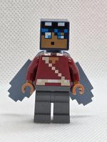 LEGO Minecraft min203 Hero - Dark Red Torso with Elytra
