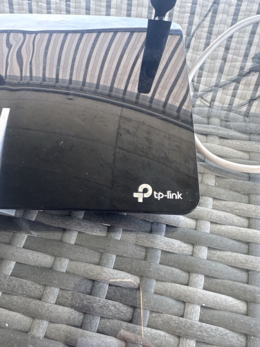 TP-Link Modems & Routeurs: TP-Link Router Modell TL-MR6400 gebraucht mit Netzteil – D'occasion à Niedergösgen par bek_w6hm 3