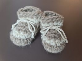 Babyschuhe aus Schafwolle und Echtleder