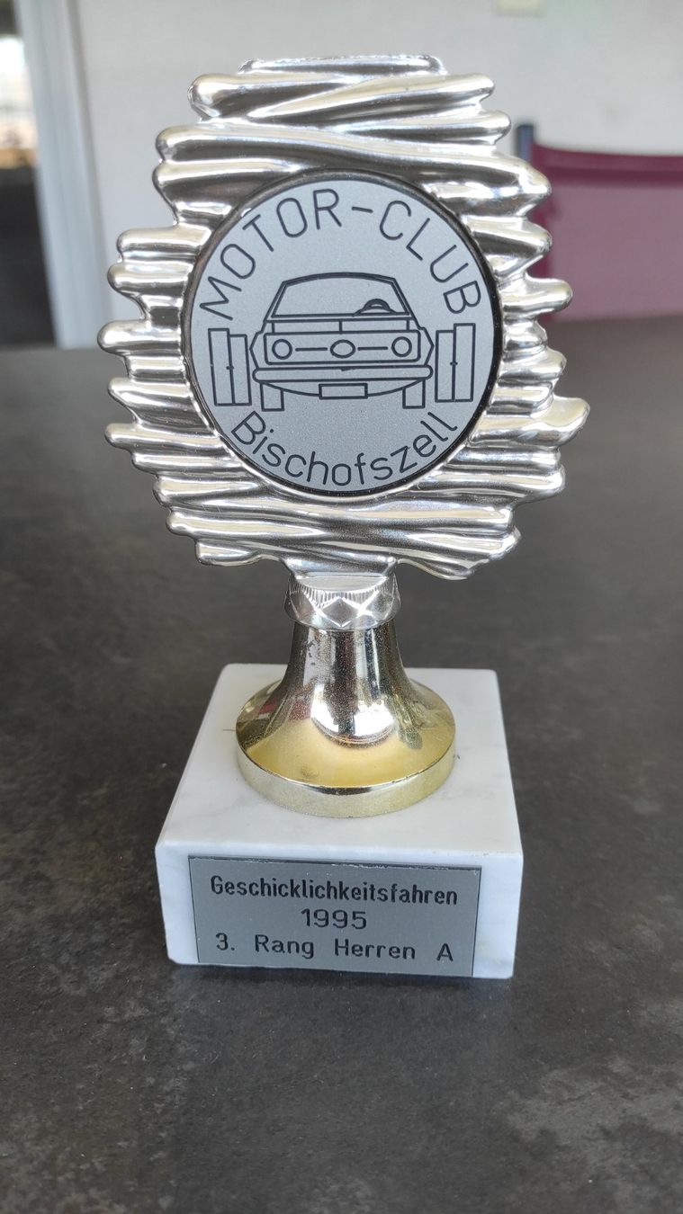 Autres collections & raretés: Pokal – D'occasion à Kreuzlingen par Dennis2004