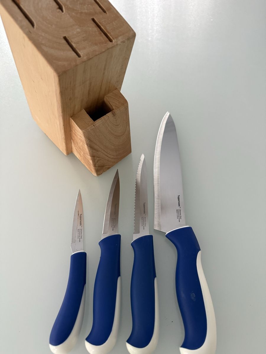 Tupperware Couteaux: Tupperware Messerblock – D'occasion à Gränichen par pellegrino333