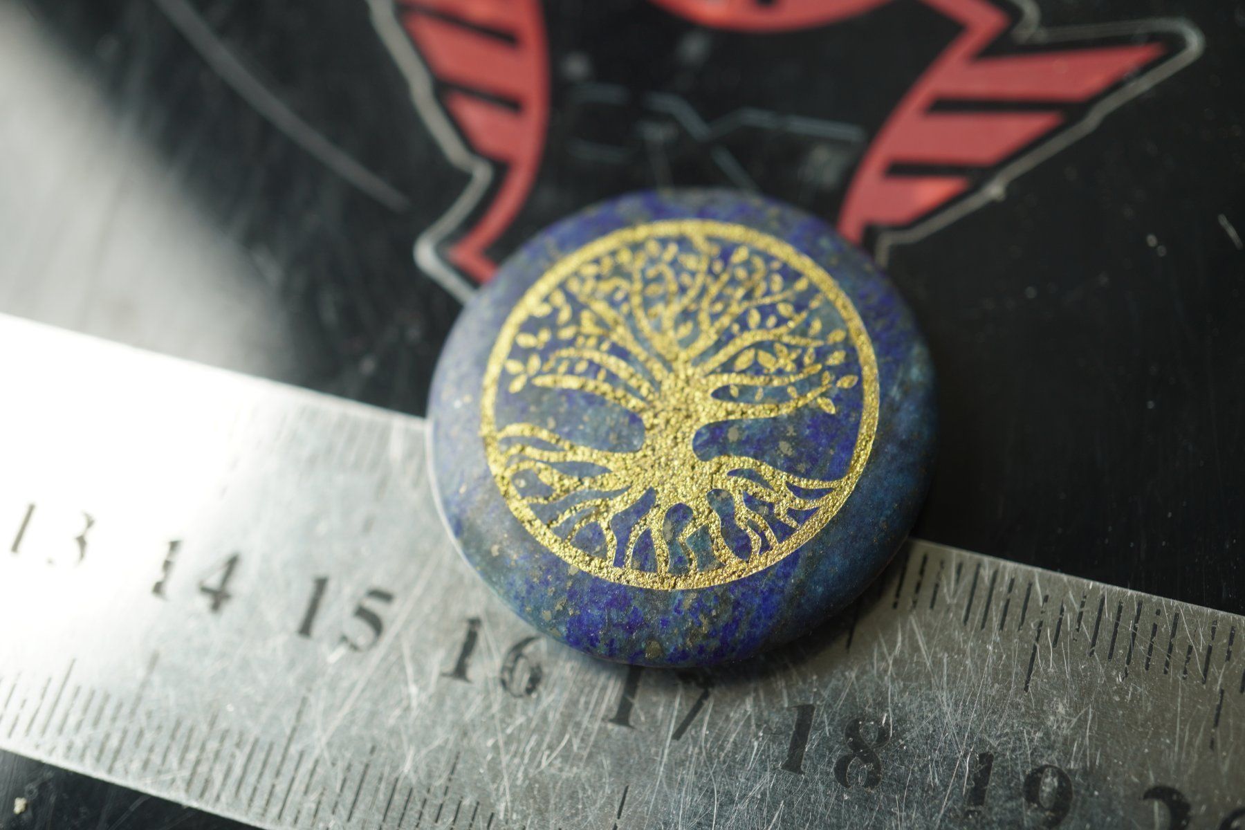Minerali & Pietre curative: Lapis  Disc 30x6mm "Baum des Lebens" inkl porto – Nuovo e nell'imballaggio originale da Eschenbach SG venduto da topstone 1