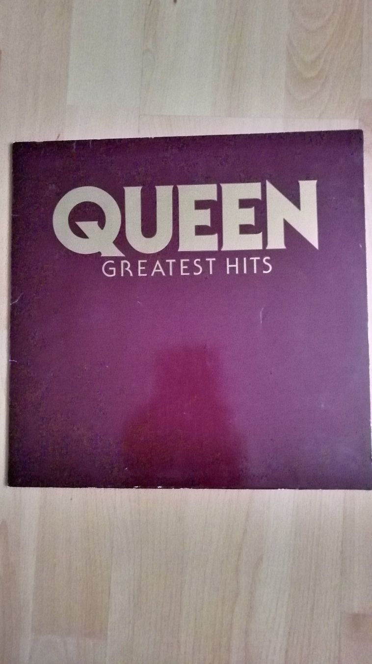 Schallplatten: Queen Greatest hits – Gebraucht aus Meggen von Malecifent