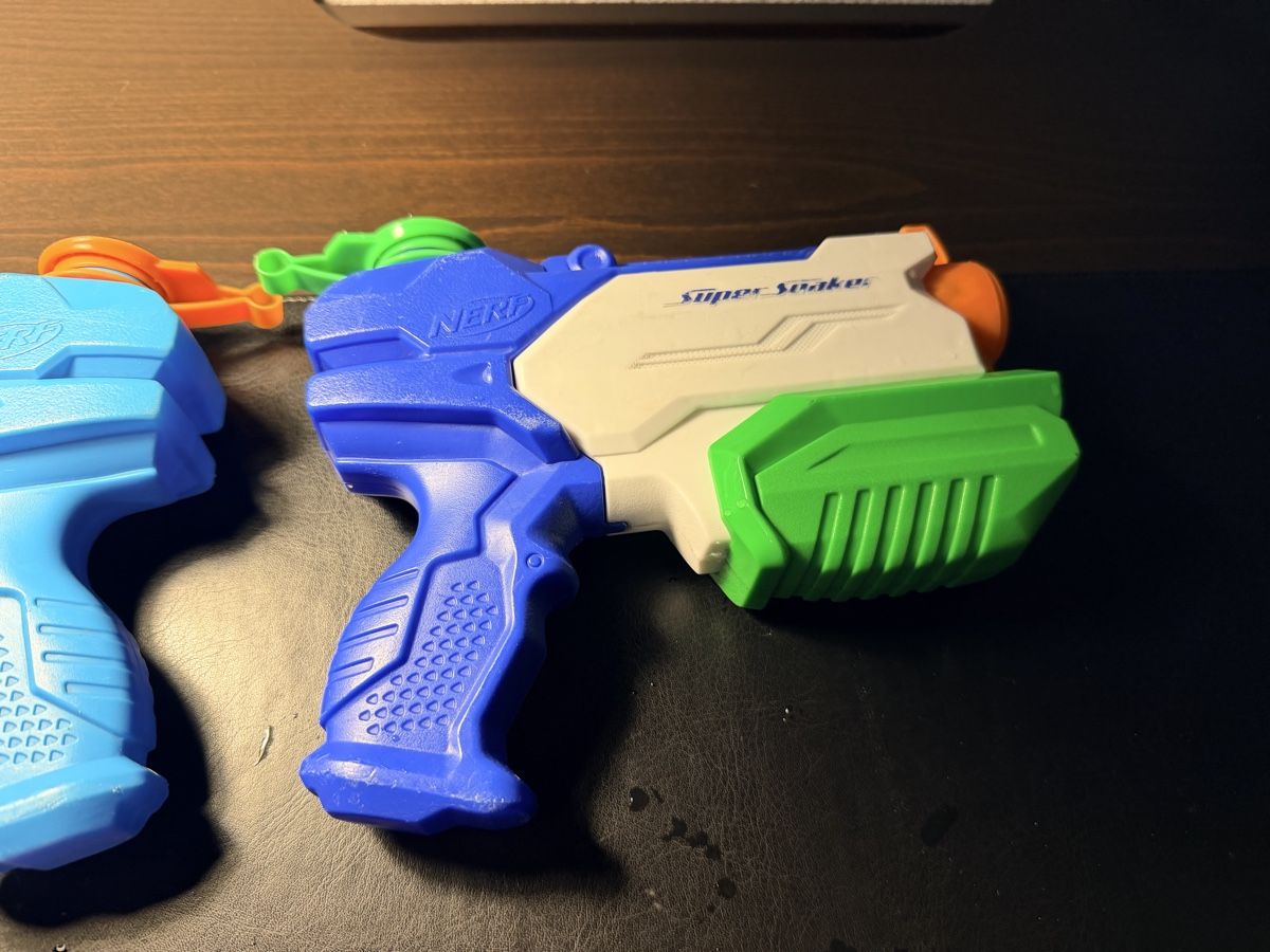 Nerf Giocattoli: Nerf Wasserpistolen – Usato da Adligenswil venduto da anvil3001 2