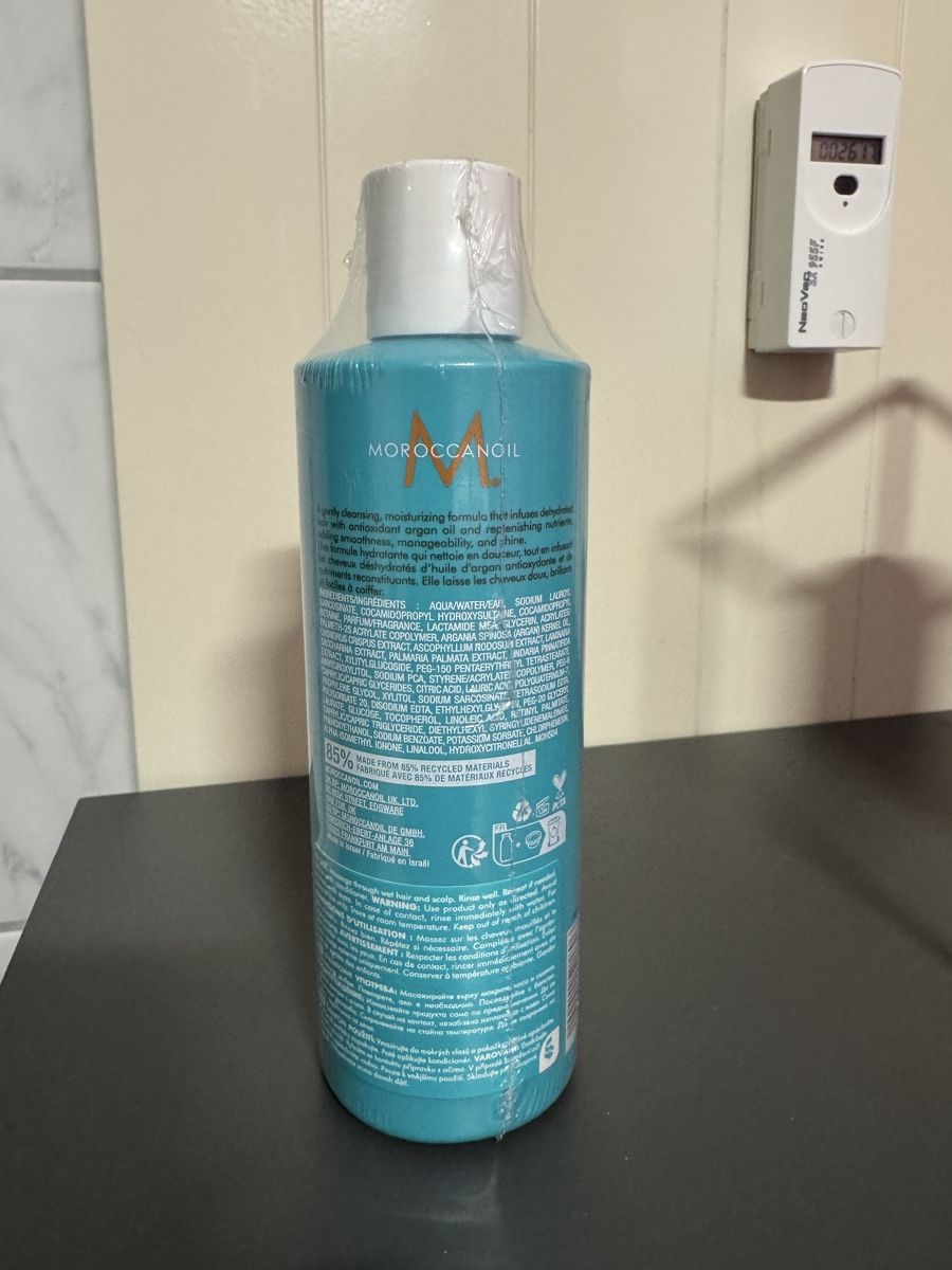 Tinte: Moroccanoil Hydration Shampoo 250ml – Nuovo e nell'imballaggio originale da Rorschach venduto da Tonia91 1