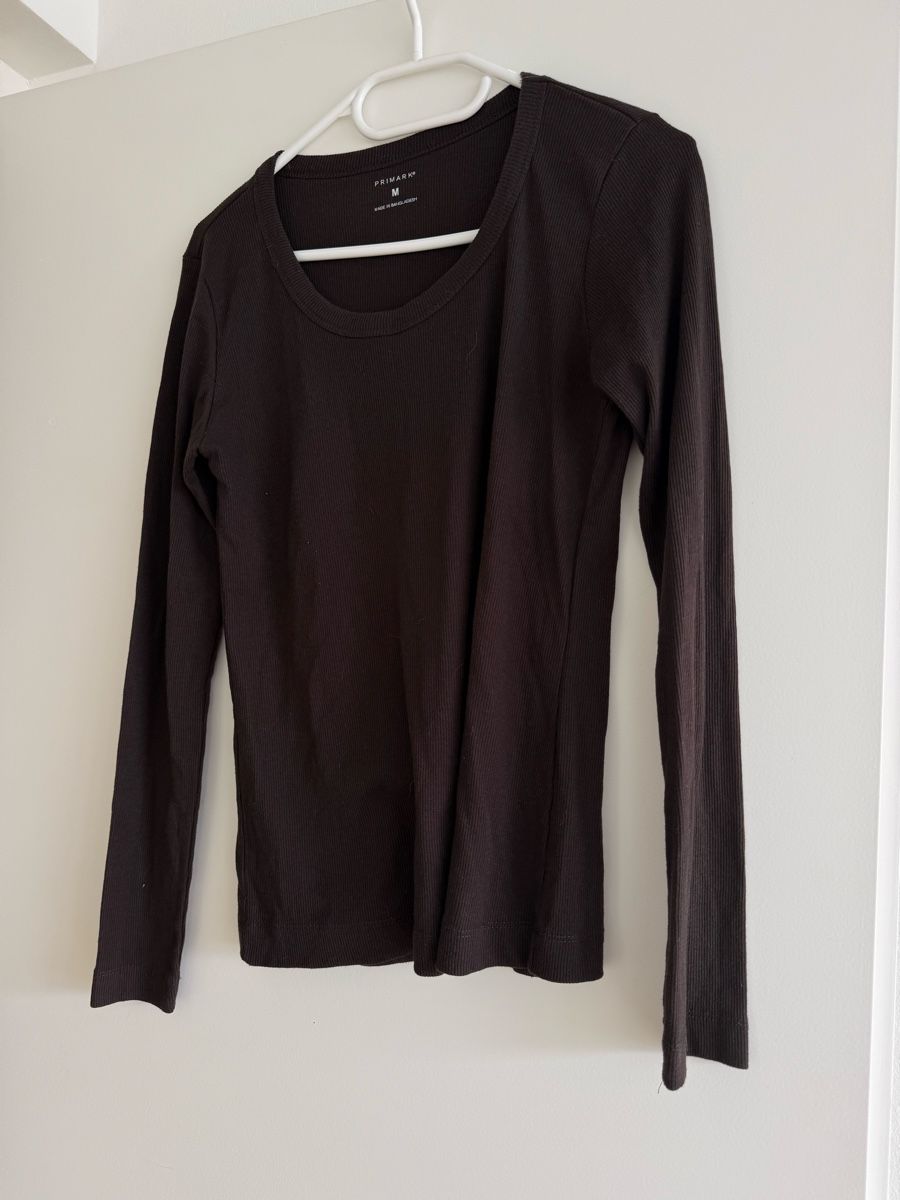 Kleiderpakete: Lot habits  – Gebraucht aus Monthey von sen_6ckr 1