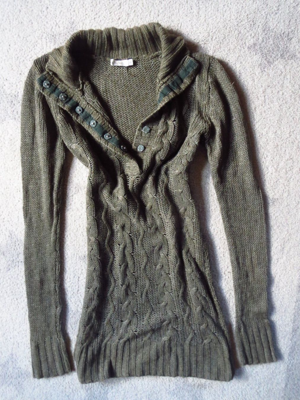 Kleider: total spezielles NILE Damen Kleid / Long- Pullover Gr S – Gebraucht aus Kiental von Anna8702